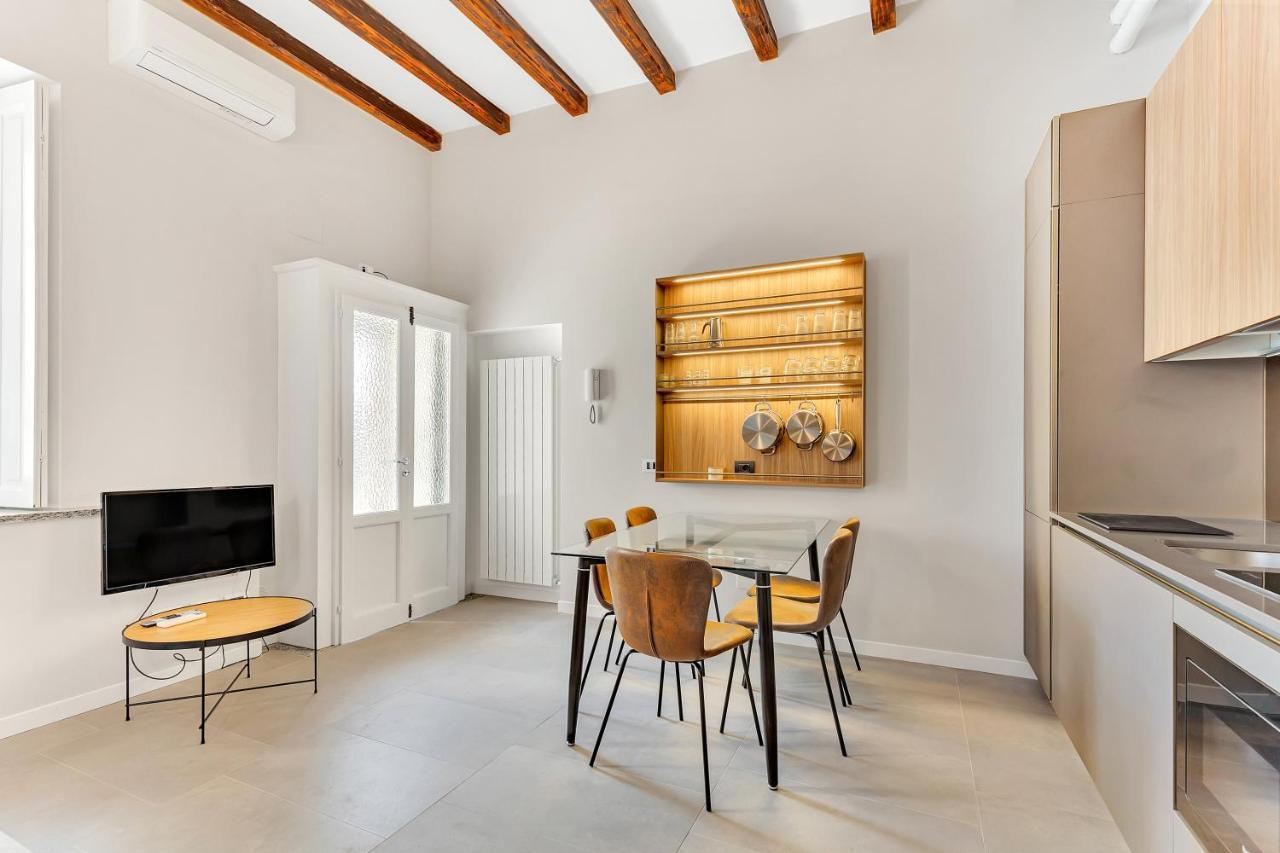 ブッチナスコAlessia'S Flat - Naviglio Grande 2アパートメント エクステリア 写真